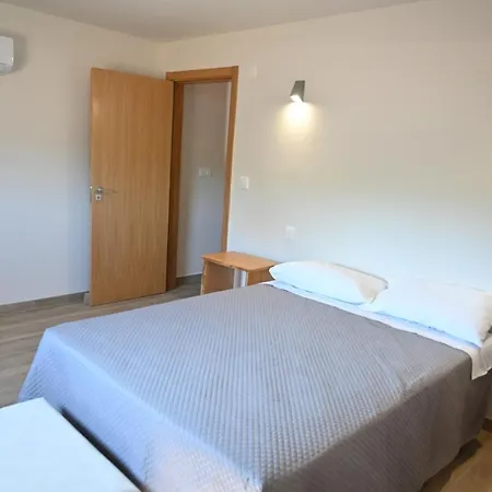 度假居 Casa Corte Do Vale Alojamento Local *