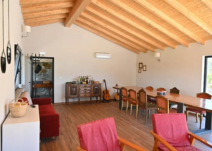 Casa Corte Do Vale Alojamento Local Vakantiehuis *