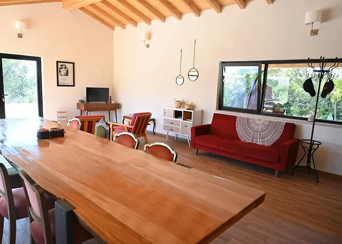 Casa Corte Do Vale Alojamento Local Vakantiehuis *