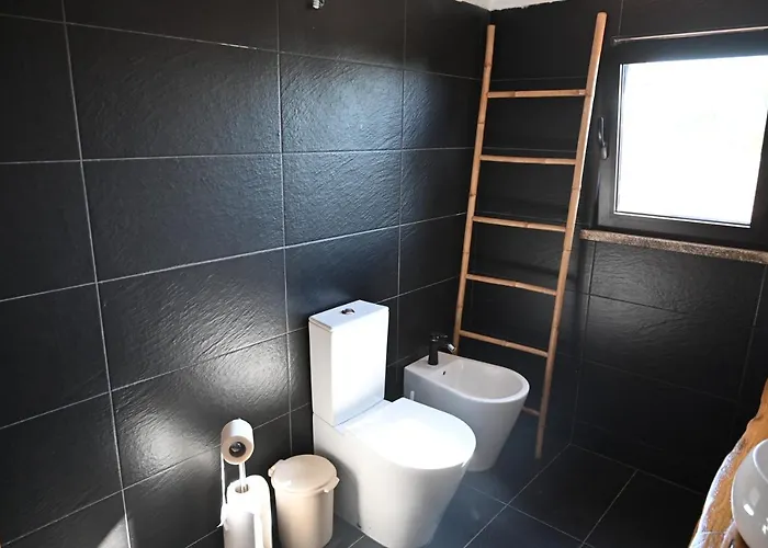 Vakantiehuis Casa Corte Do Vale Alojamento Local Sertã